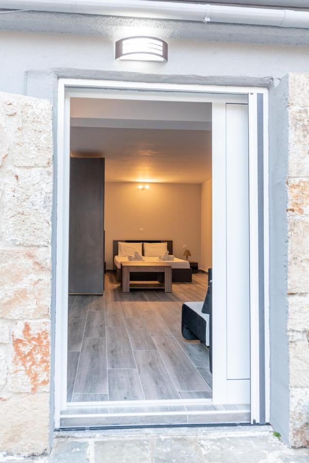 Medusa Rooms Kallithea  Bagian luar foto