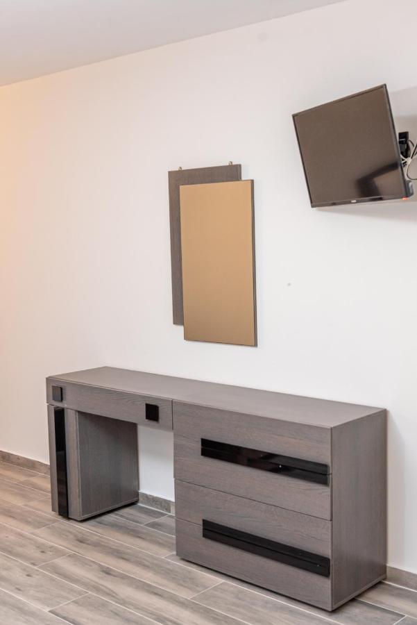 Medusa Rooms Kallithea  Bagian luar foto